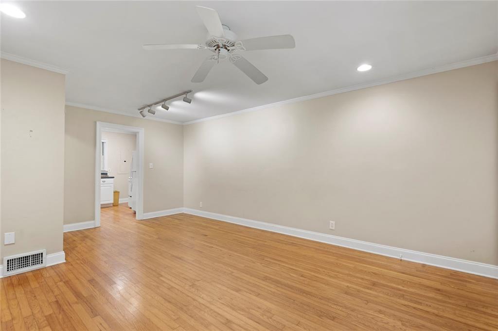 129 Parkside Circle Decatur, GA 30030 - Photo 7 of 62