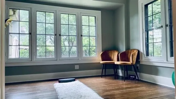 $1,980 | 352 Canterbury Road, Unit 1, Rochester, NY 14607