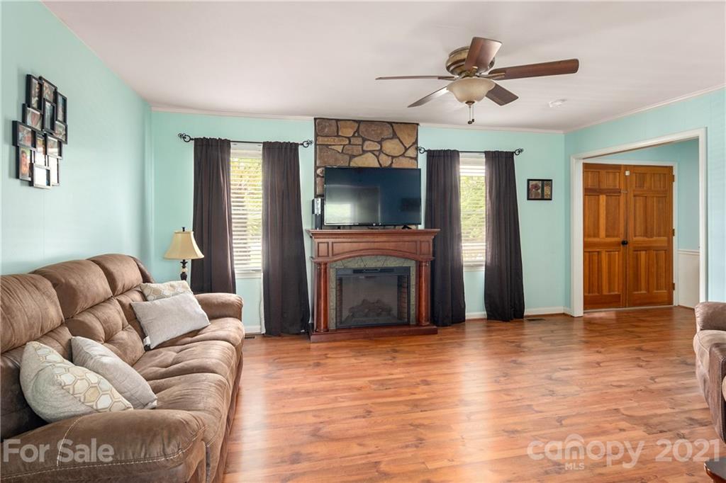 1717 Douglas Road Lancaster, SC 29720 - Photo 8 of 29 Gallery Image 8