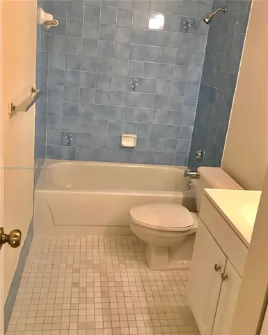 a bathroom with a tub