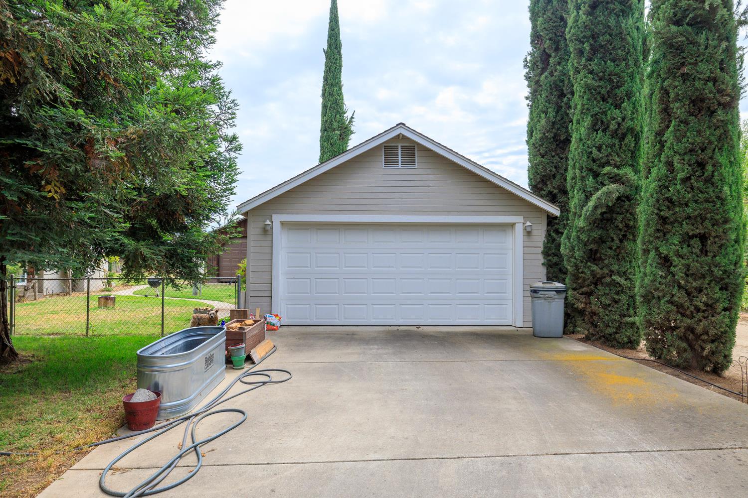 22342 Henry Road Escalon, CA 95320 - Photo 16 of 18