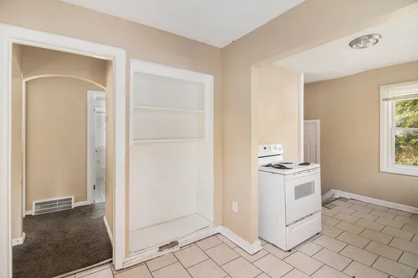 $69,000 | 10731 Somerset Avenue, Detroit, MI 48224
