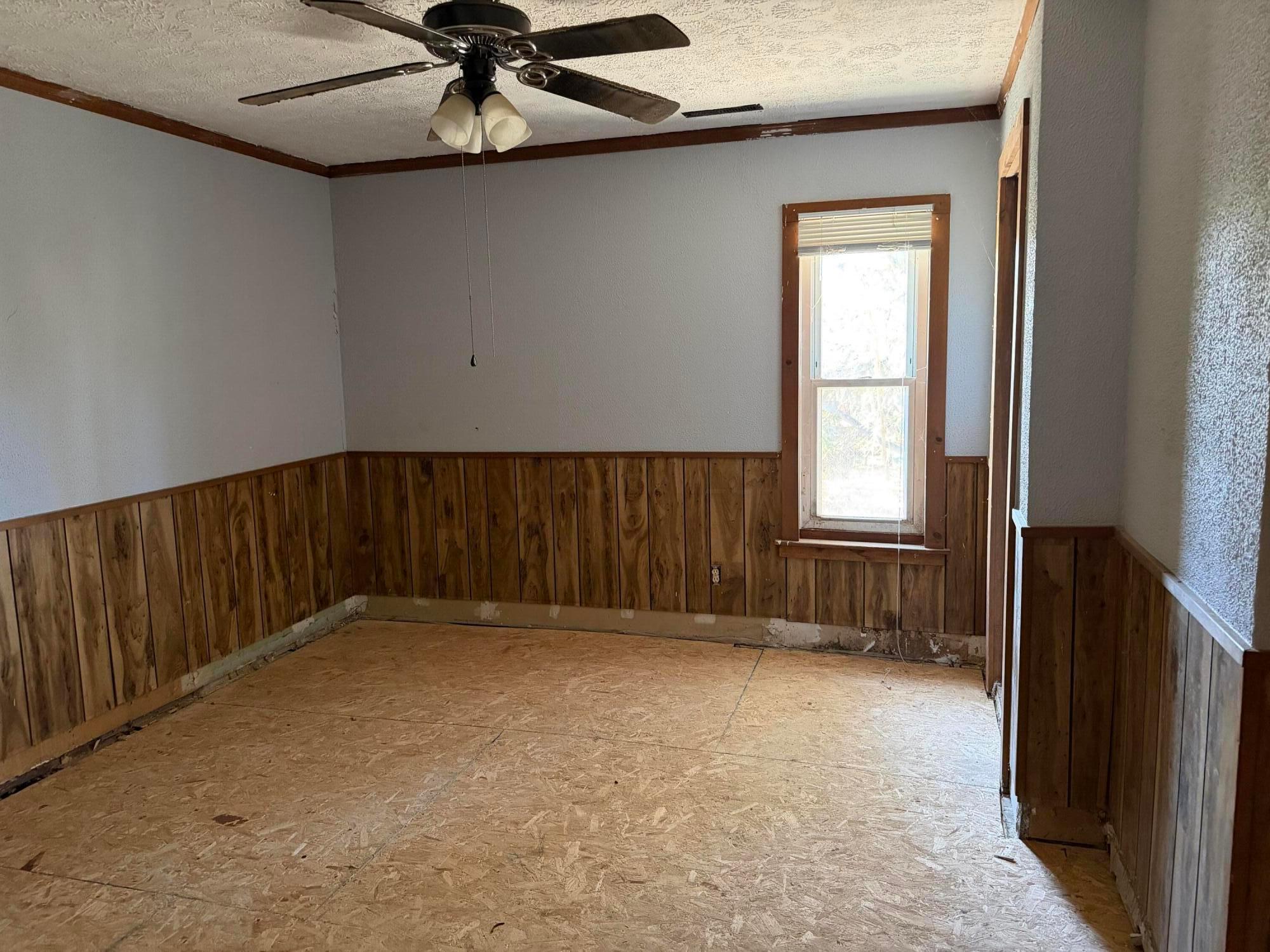2808 Drake Road Columbus, OH 43219 - Photo 10 of 16 IMG_0415