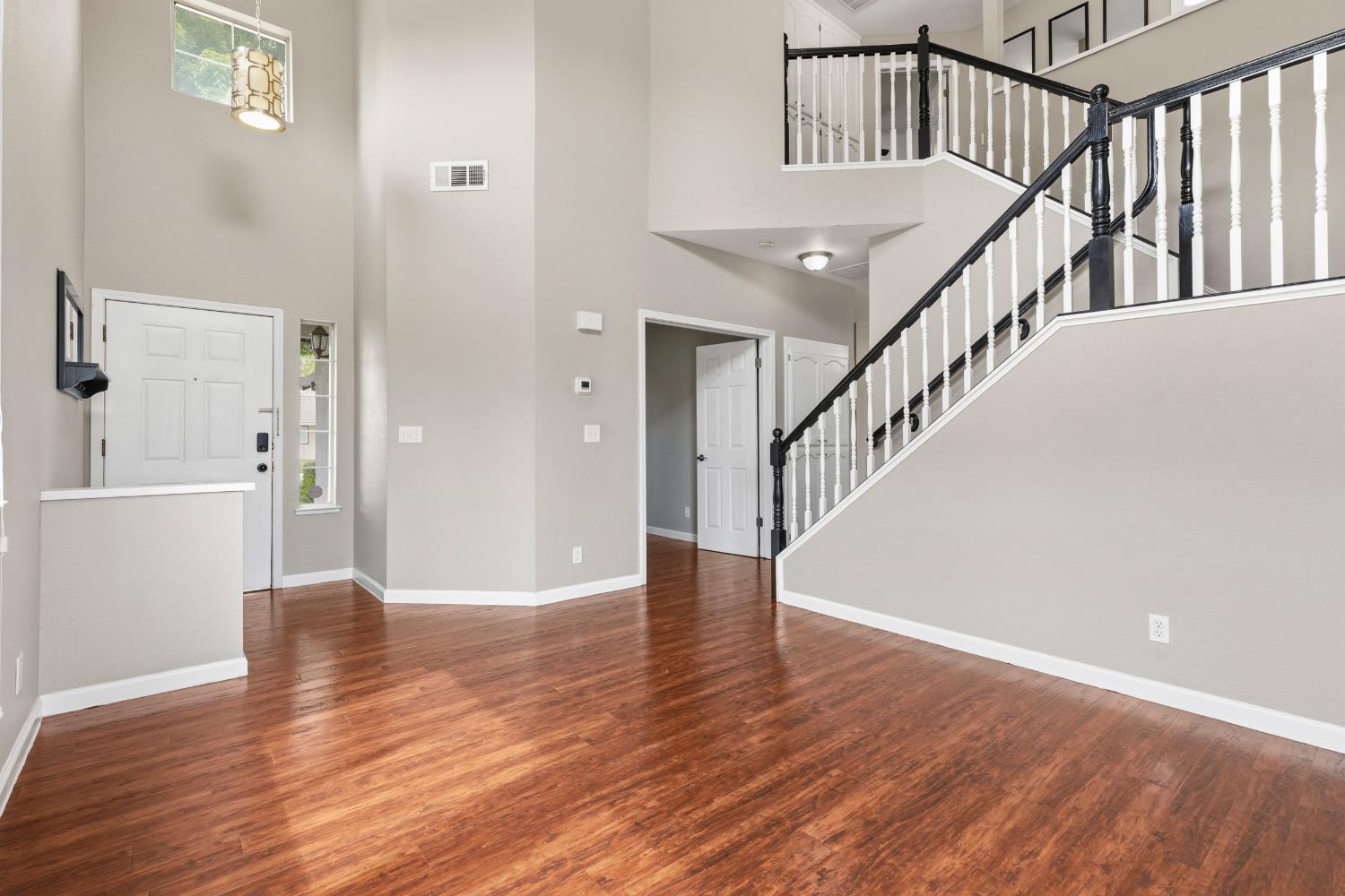 504 Van Dyken Way Ripon, CA 95366 - Photo 11 of 53