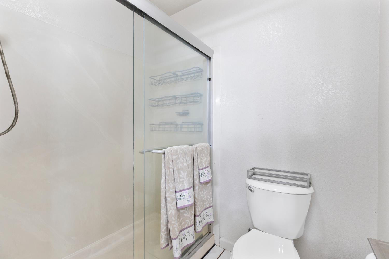 504 Van Dyken Way Ripon, CA 95366 - Photo 33 of 53