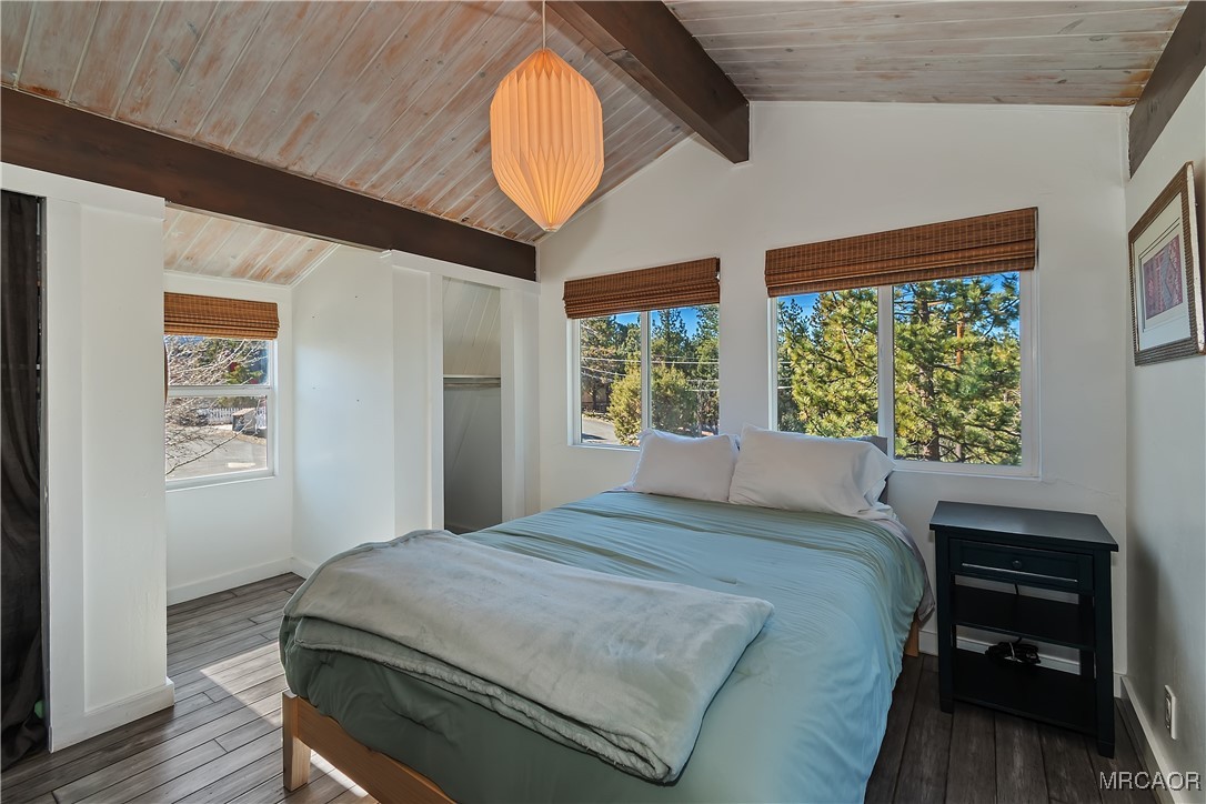 44408 Valley View Lane Sugarloaf, CA 92386 - Photo 18 of 42