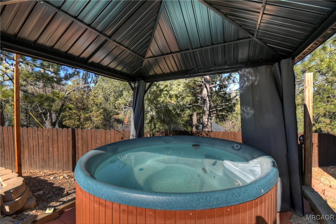 44408 Valley View Lane Sugarloaf, CA 92386 - Photo 35 of 42