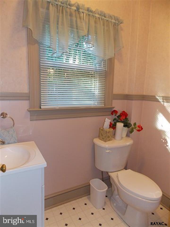 5 Summit Road York, PA 17403 - Photo 11 of 27 Gallery Image 11