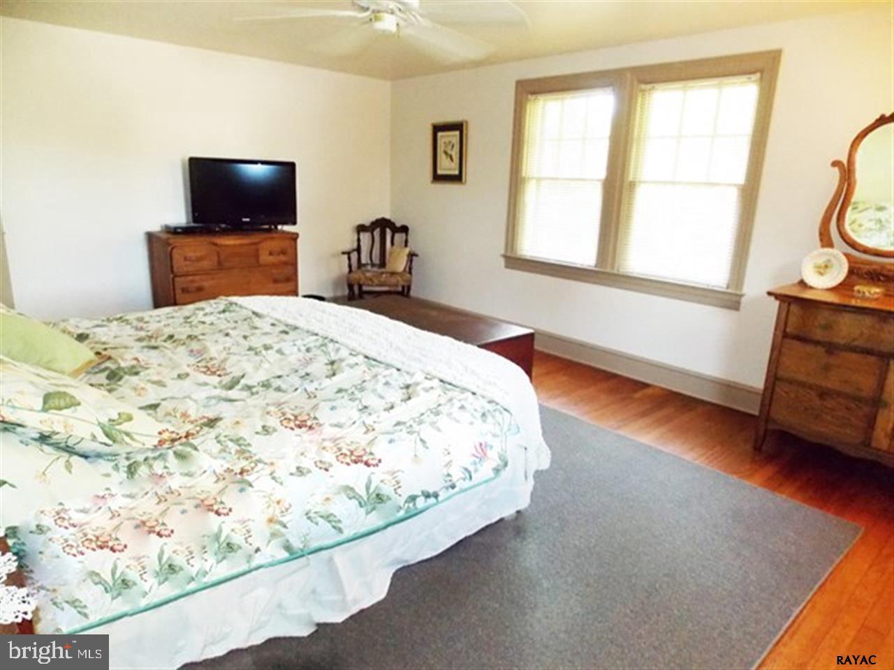 5 Summit Road York, PA 17403 - Photo 14 of 27 Gallery Image 14