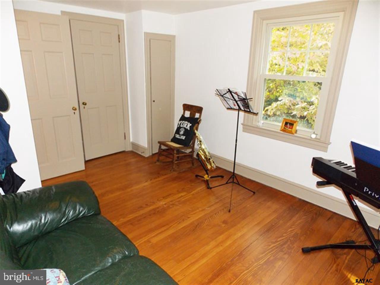 5 Summit Road York, PA 17403 - Photo 19 of 27 Gallery Image 19