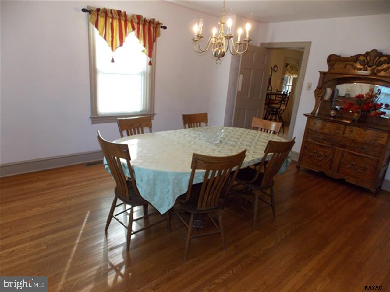 5 Summit Road York, PA 17403 - Photo 6 of 27 Gallery Image 6