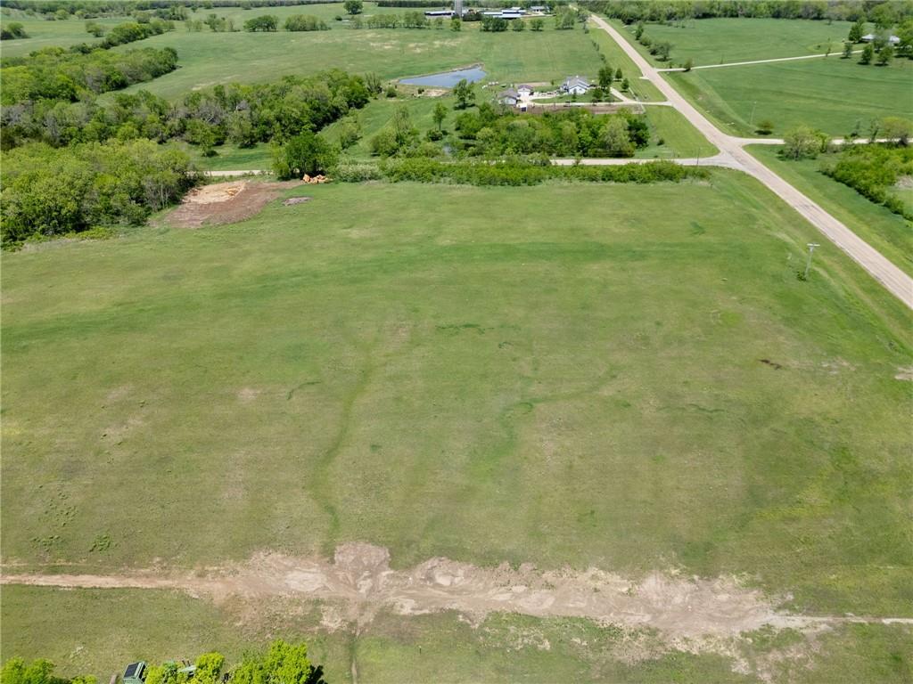 1 Ferguson Road Oskaloosa, KS 66066 - Photo 4 of 8