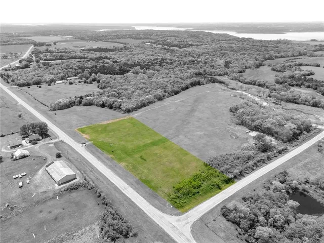 $123,000 | 1 Ferguson Road, Oskaloosa, KS 66066