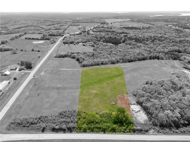 $123,000 | 1 Ferguson Road, Oskaloosa, KS 66066