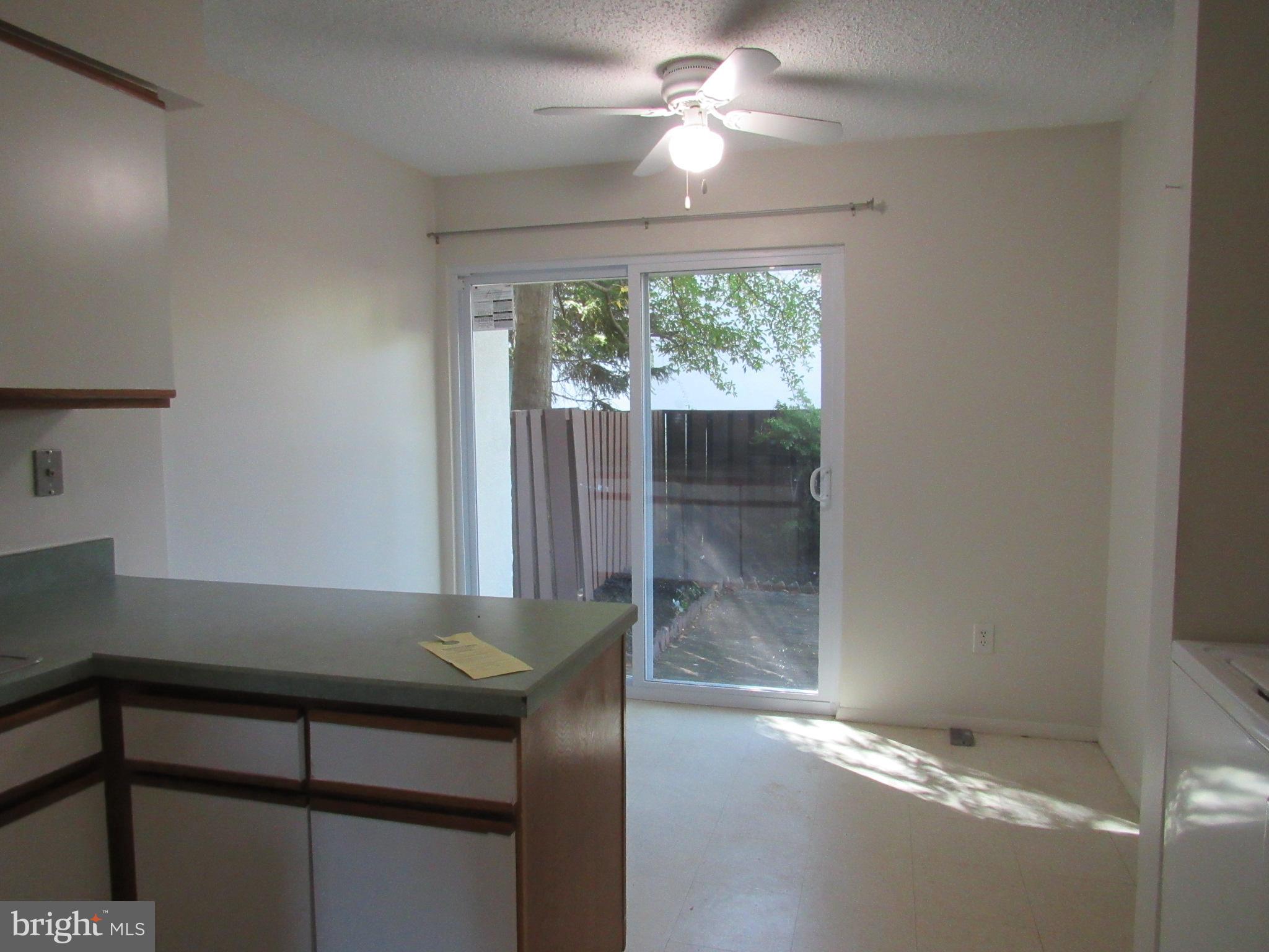 2202 Southgate Square Reston, VA 20191 - Photo 11 of 27