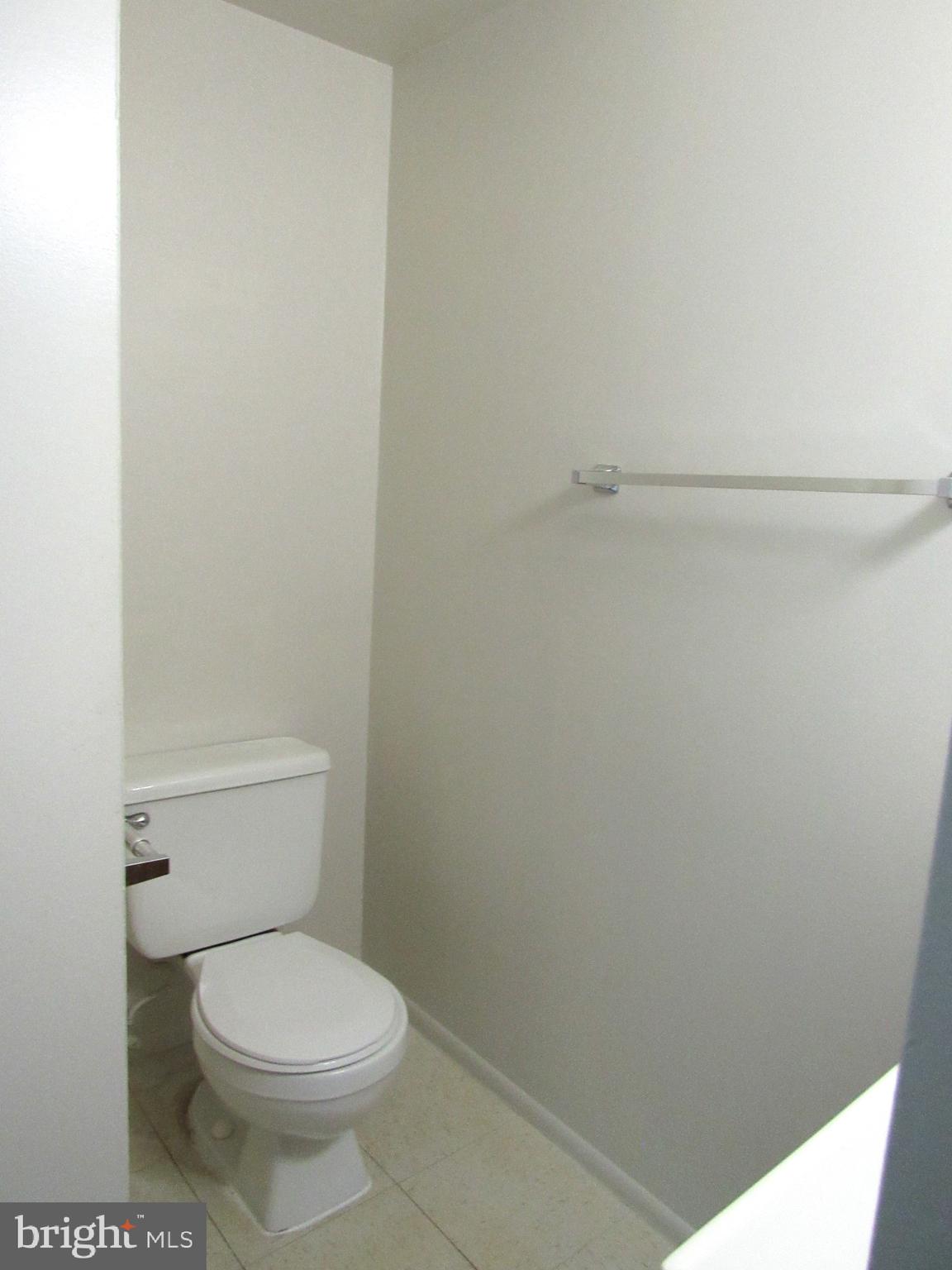 2202 Southgate Square Reston, VA 20191 - Photo 16 of 27