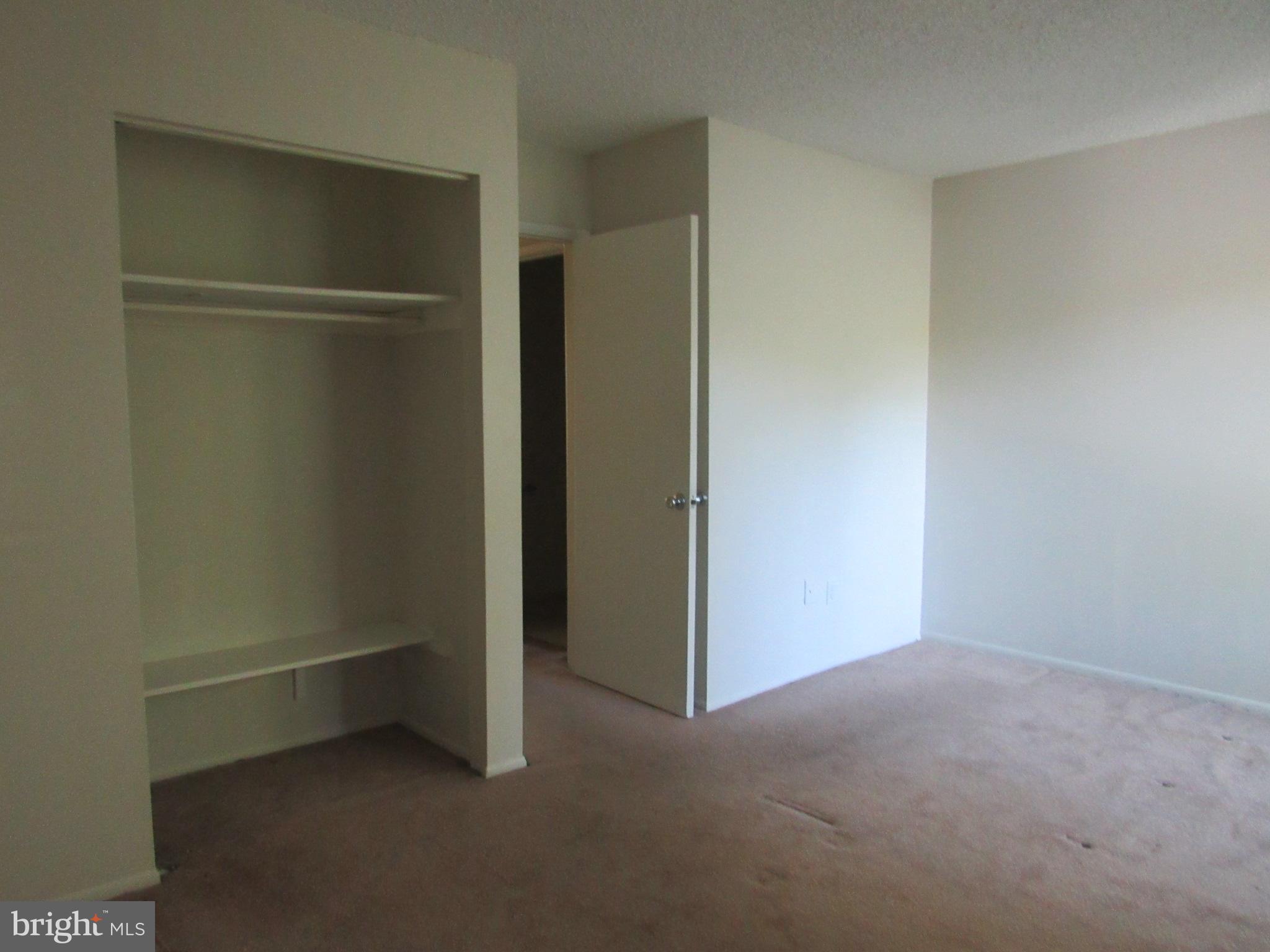 2202 Southgate Square Reston, VA 20191 - Photo 18 of 27