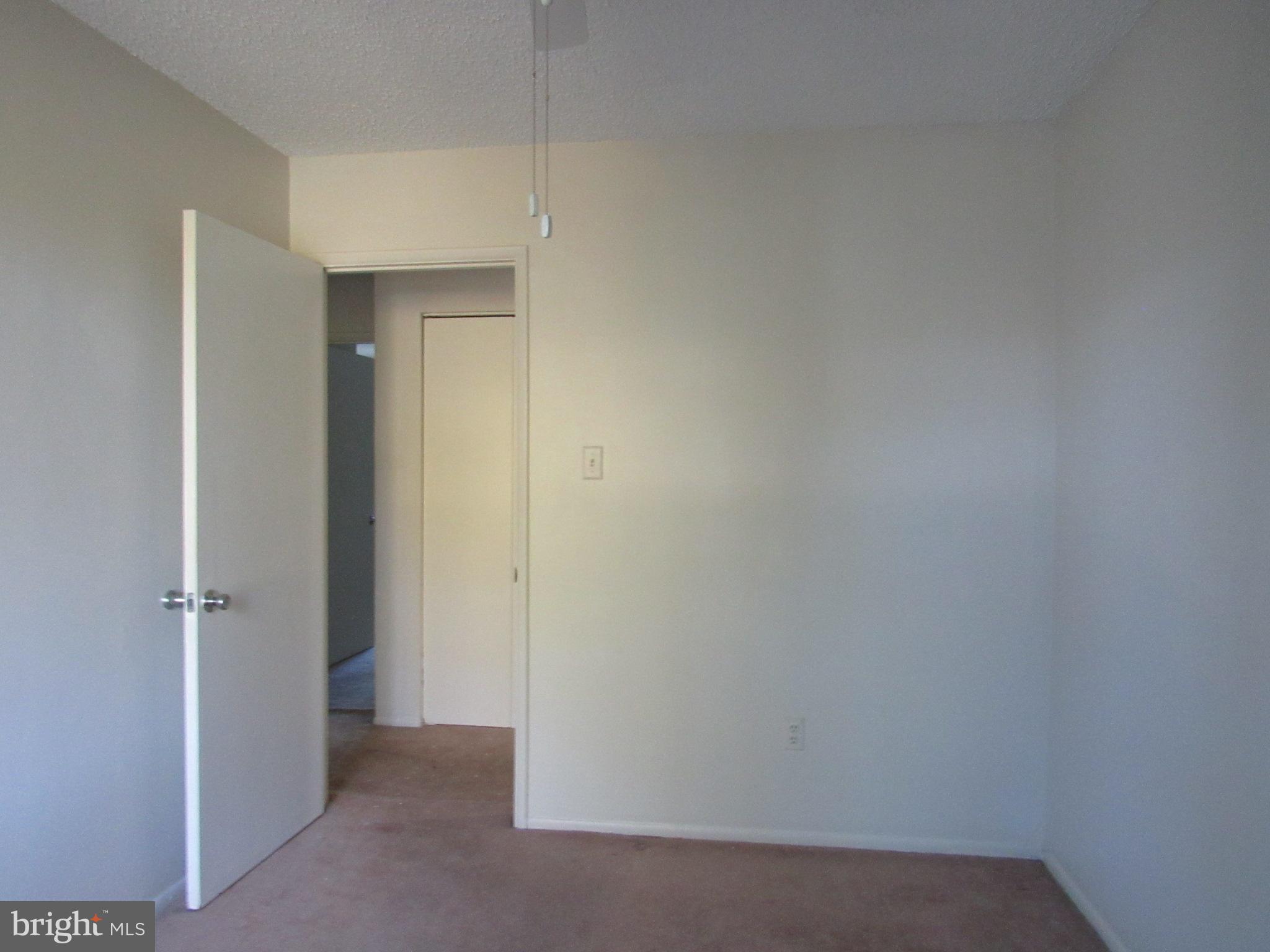 2202 Southgate Square Reston, VA 20191 - Photo 24 of 27