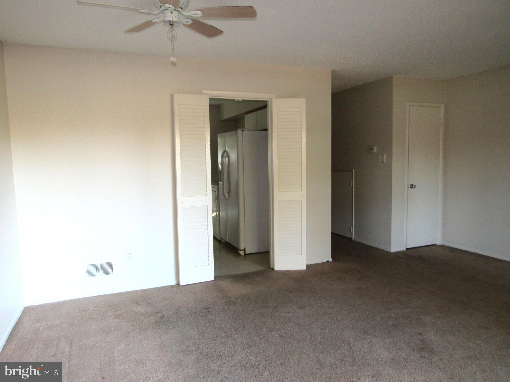 2202 Southgate Square Reston, VA 20191 - Photo 7 of 27