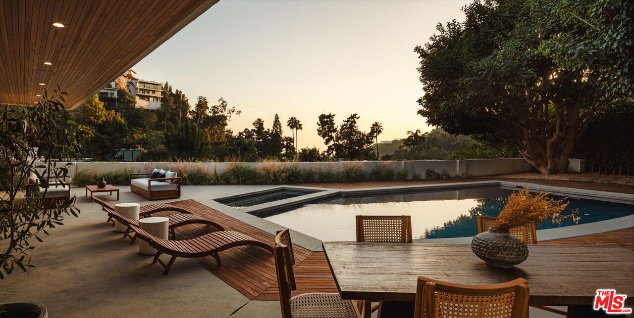 1820 Rising Glen Road West Hollywood, CA 90069 - Photo 29 of 32