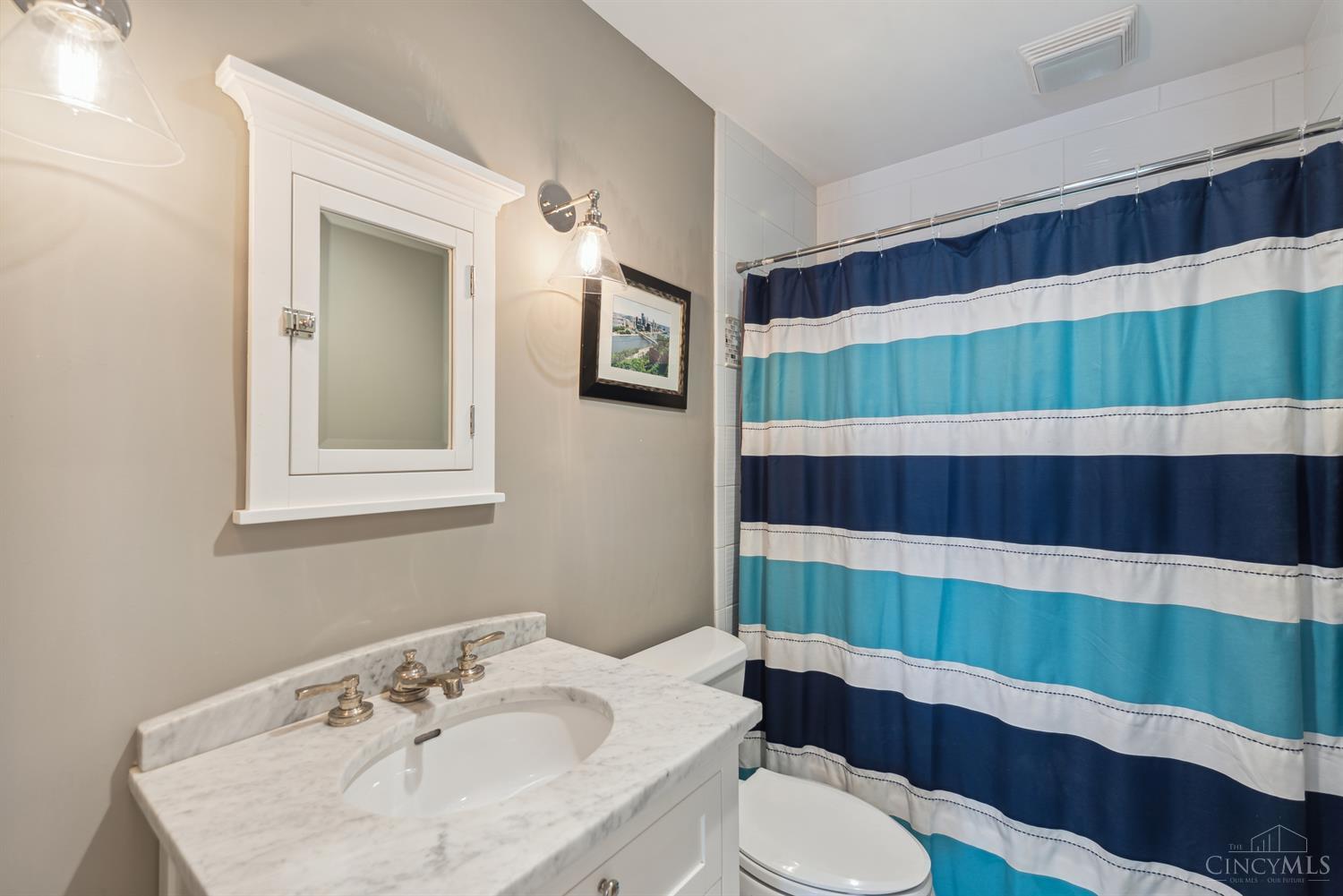 554 Reily Road Cincinnati, OH 45215 - Photo 15 of 27