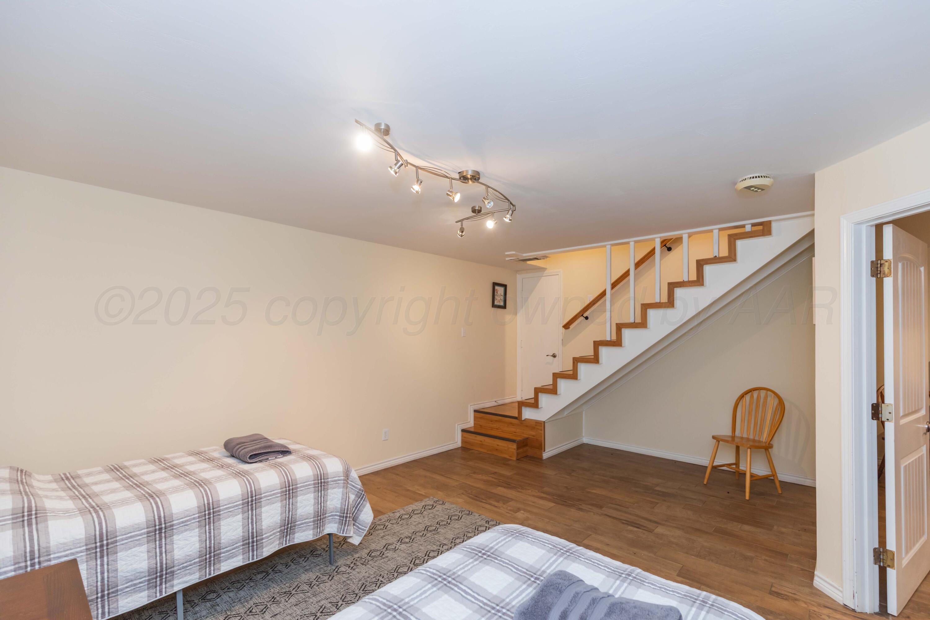 4427 Summit Circle Amarillo, TX 79109 - Photo 7 of 50 a view of entryway and hall with wooden floor