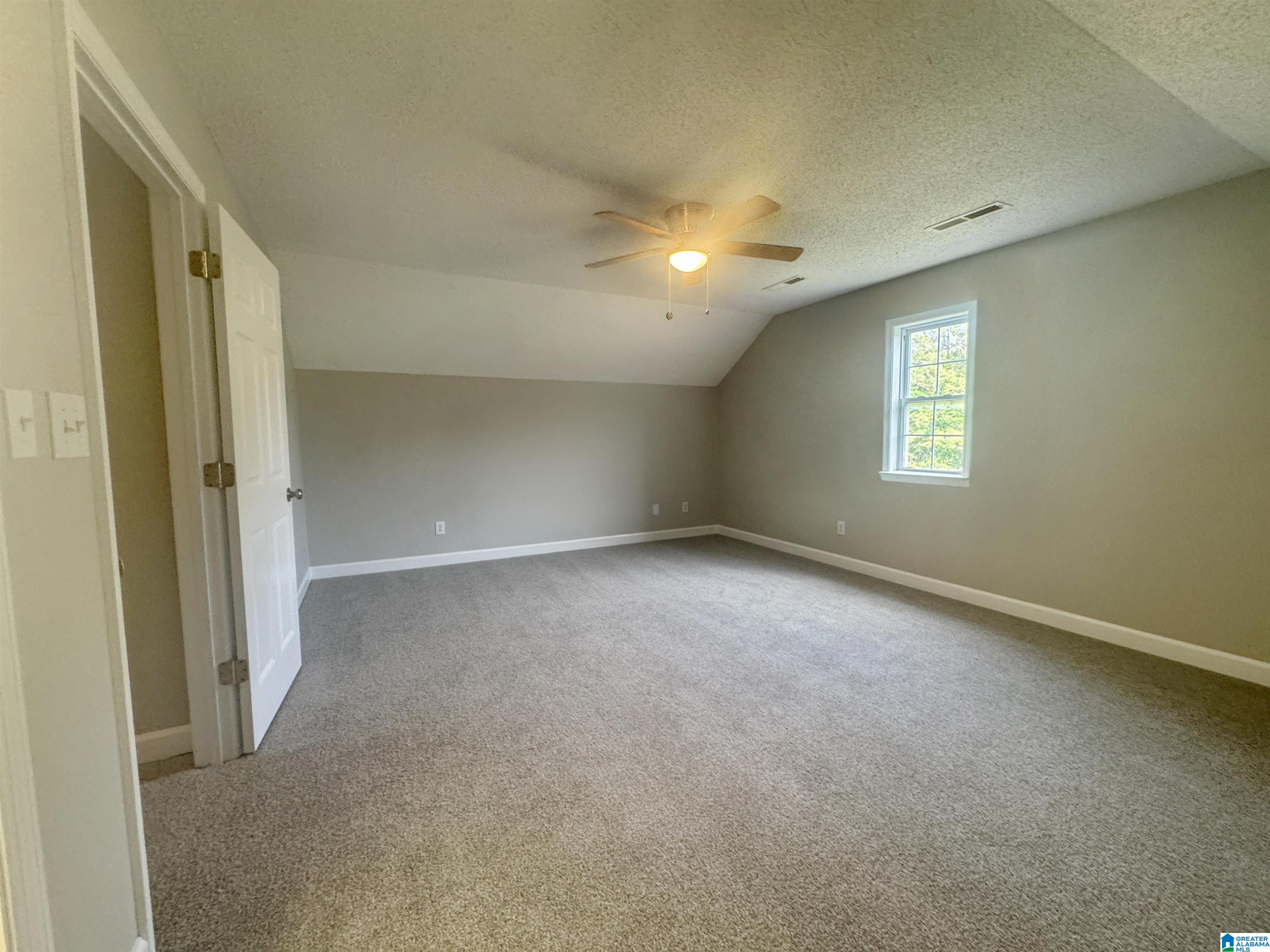 1914 Loop Road Moody, AL 35004 - Photo 38 of 46