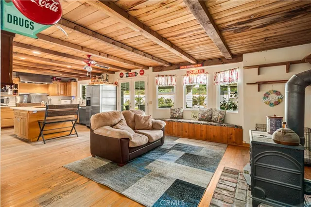 $1,995,000 | 28132 Oak Spring Canyon Canyon, Canyon Country, CA 91387