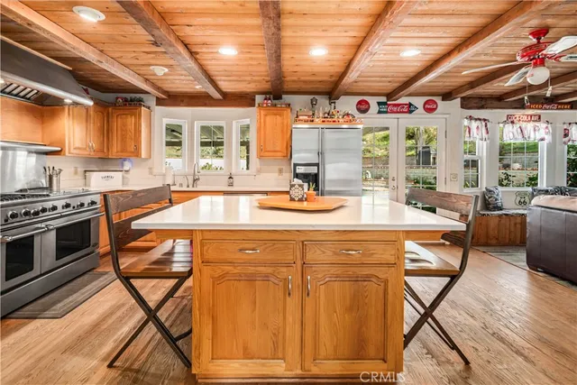 $1,995,000 | 28132 Oak Spring Canyon Canyon, Canyon Country, CA 91387