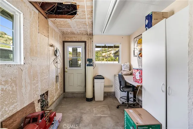 $1,995,000 | 28132 Oak Spring Canyon Canyon, Canyon Country, CA 91387