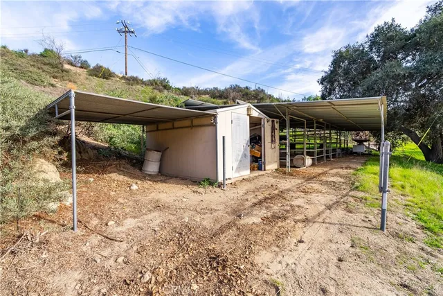 $1,995,000 | 28132 Oak Spring Canyon Canyon, Canyon Country, CA 91387