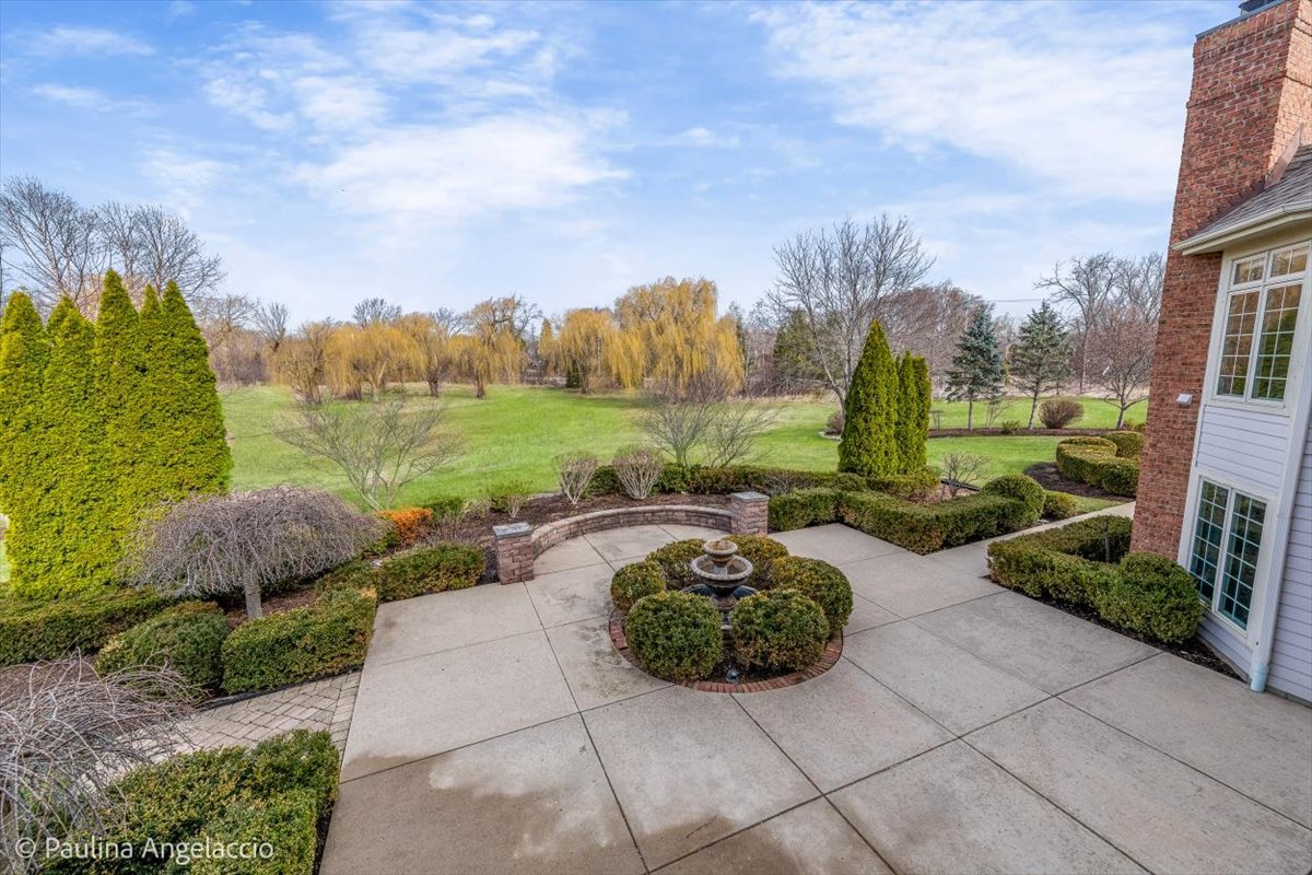 1175 Woodburn Court Inverness, IL 60067 - Photo 51 of 68