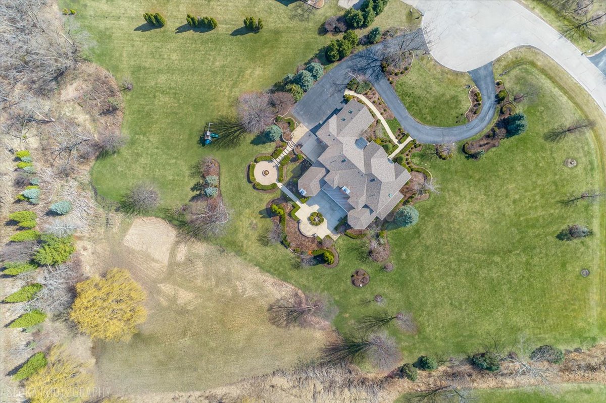 1175 Woodburn Court Inverness, IL 60067 - Photo 62 of 68