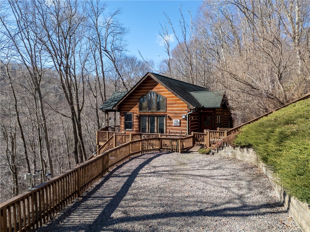 217 Rainbow Ridge Road Zionville, NC 28698 - Photo 11 of 48