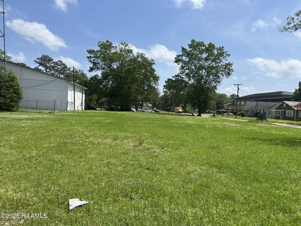 $98,900 | Tbd Court Street, Ville Platte, LA 70586
