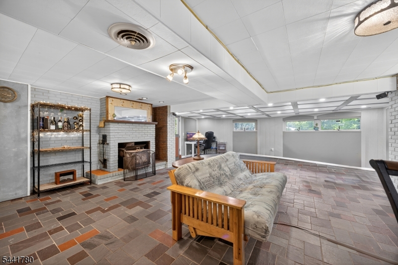 420 Phillips Road Vernon, NJ 07422 - Photo 25 of 45