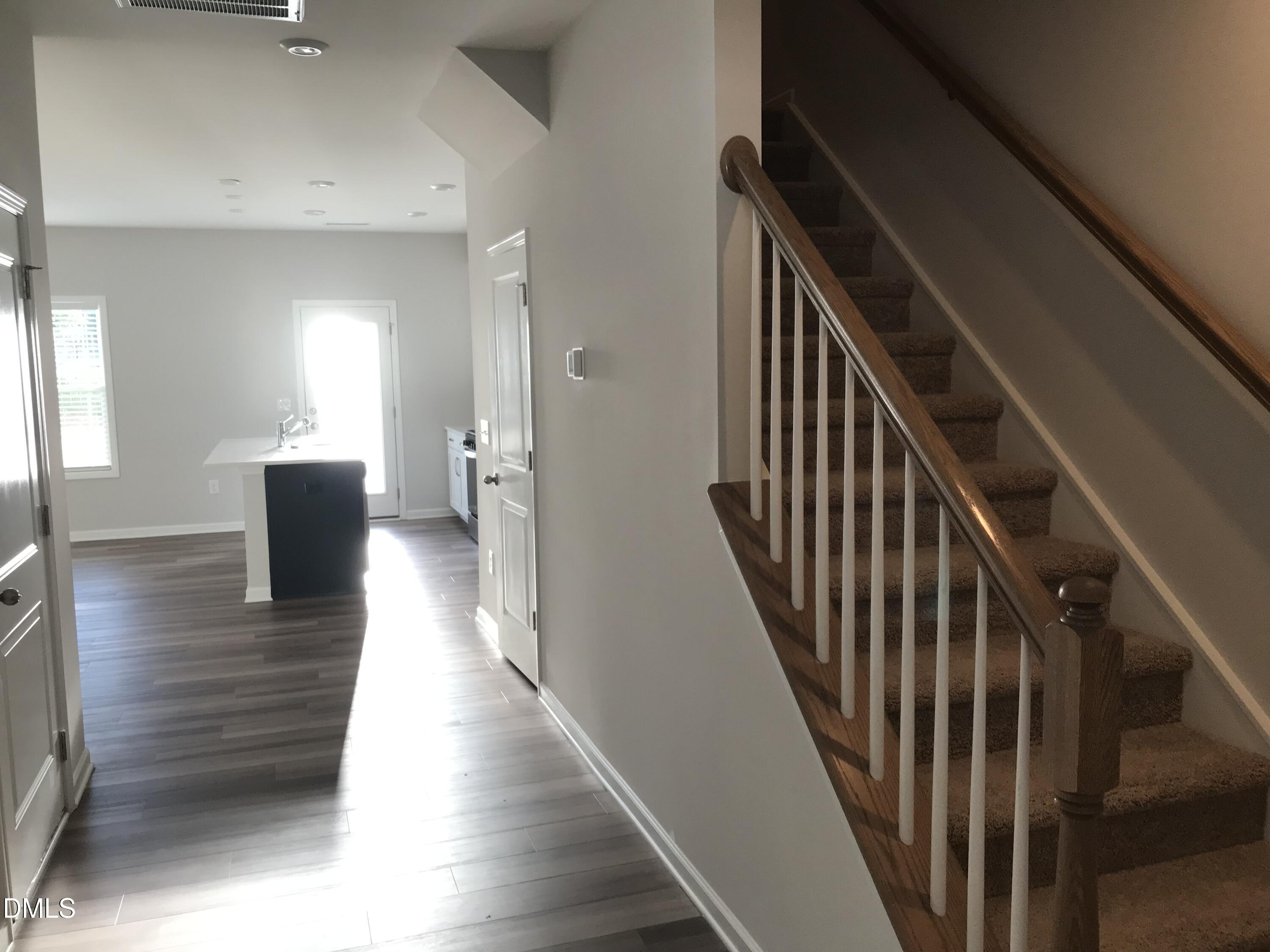 828 Oak Center Drive Raleigh, NC 27610 - Photo 5 of 28 IMG_4268