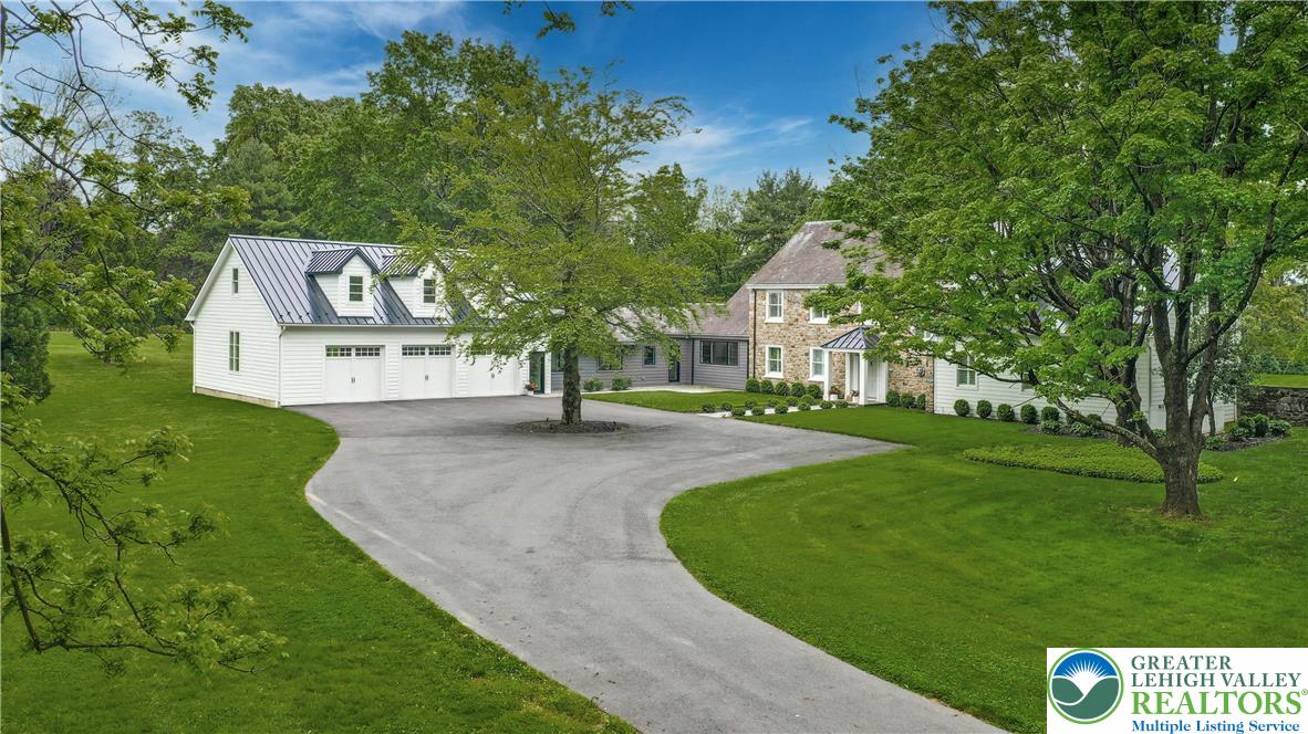 1803 Apple Tree Lane Bethlehem, PA 18015 - Photo 2 of 46