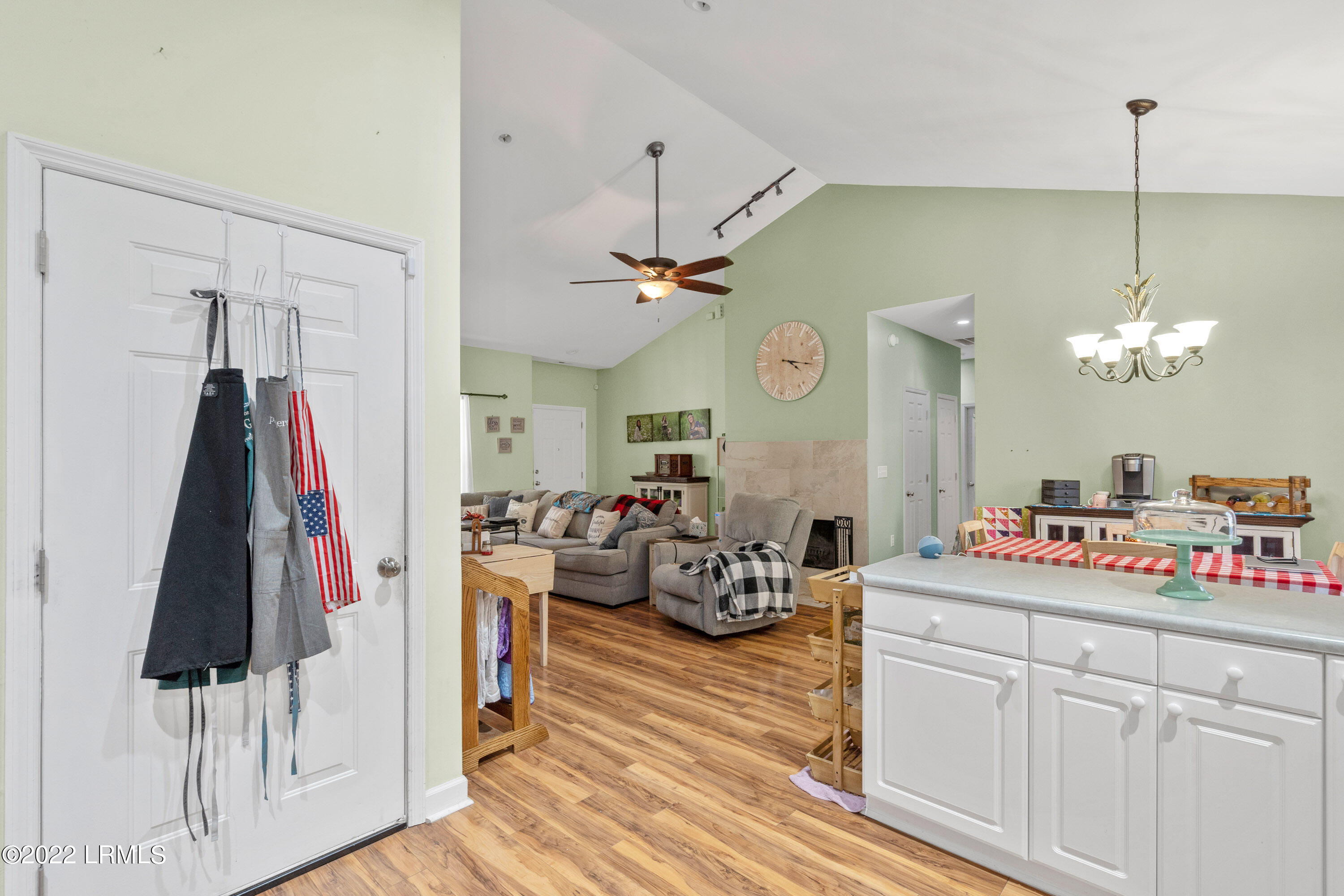 8 Causey Way Beaufort, SC 29907 - Photo 13 of 26 DSC07581