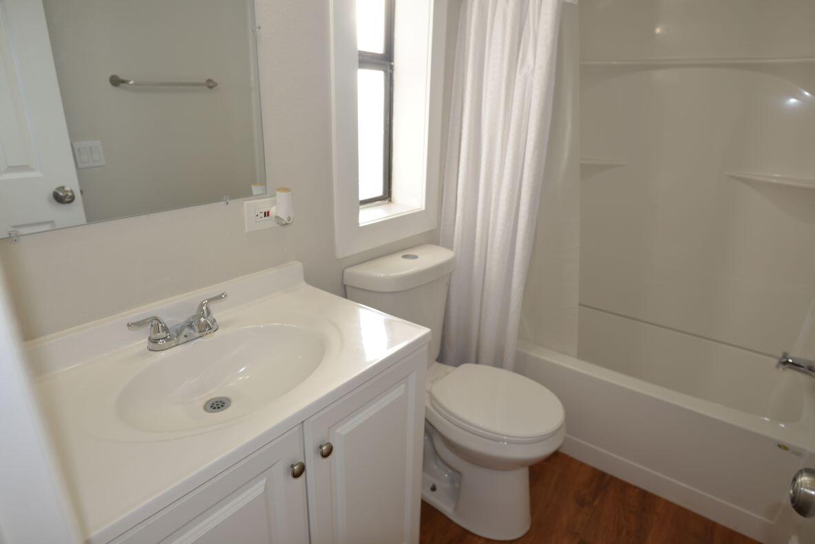 465 North 800 West, Unit 7 Cedar City, UT 84721 - Photo 5 of 23 DSC_6691