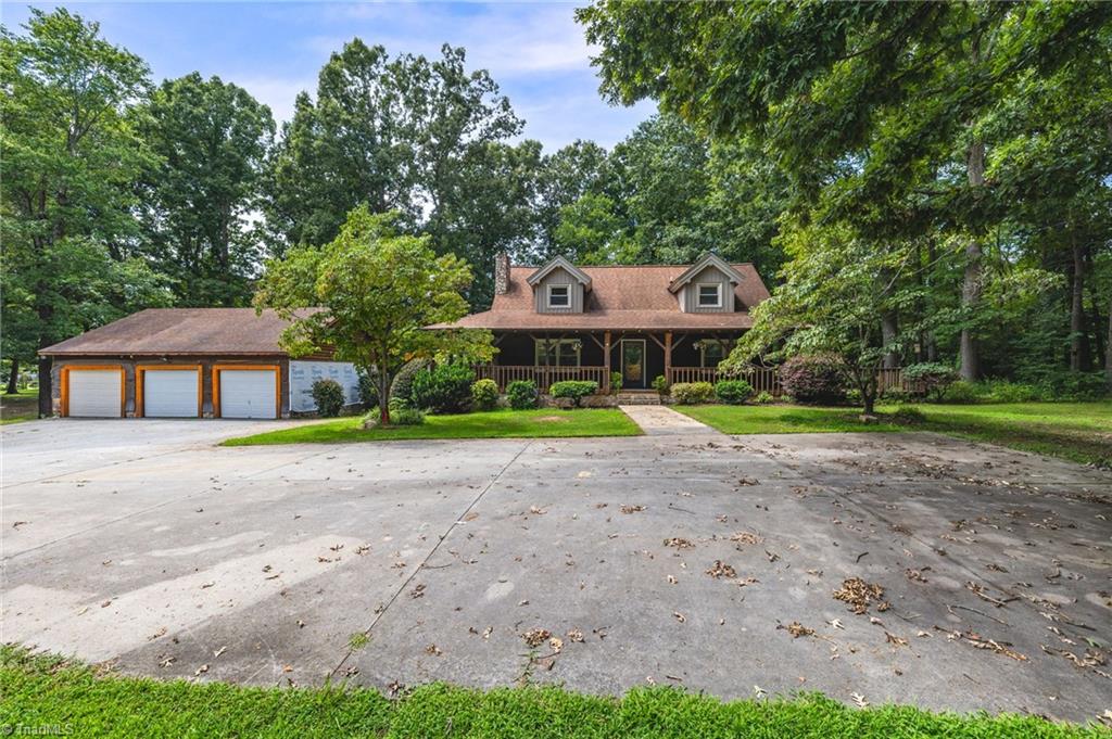 2000 Peabody Road Colfax, NC 27235 - Photo 3 of 36