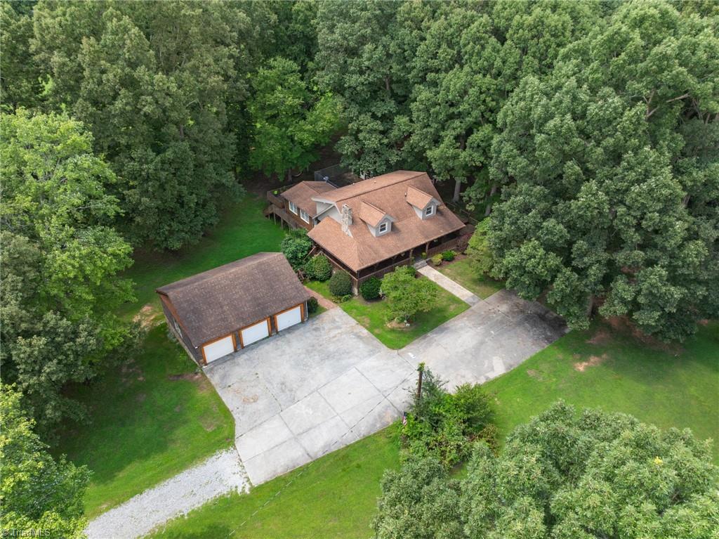 2000 Peabody Road Colfax, NC 27235 - Photo 31 of 36