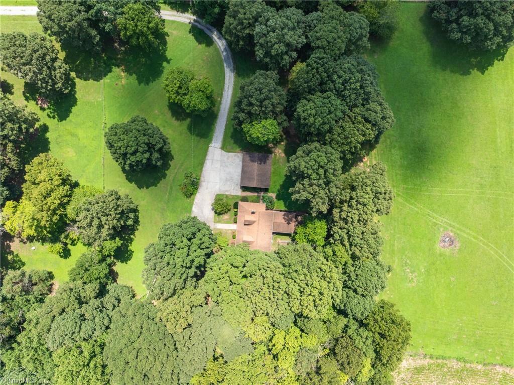 2000 Peabody Road Colfax, NC 27235 - Photo 33 of 36