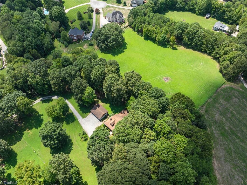 2000 Peabody Road Colfax, NC 27235 - Photo 34 of 36