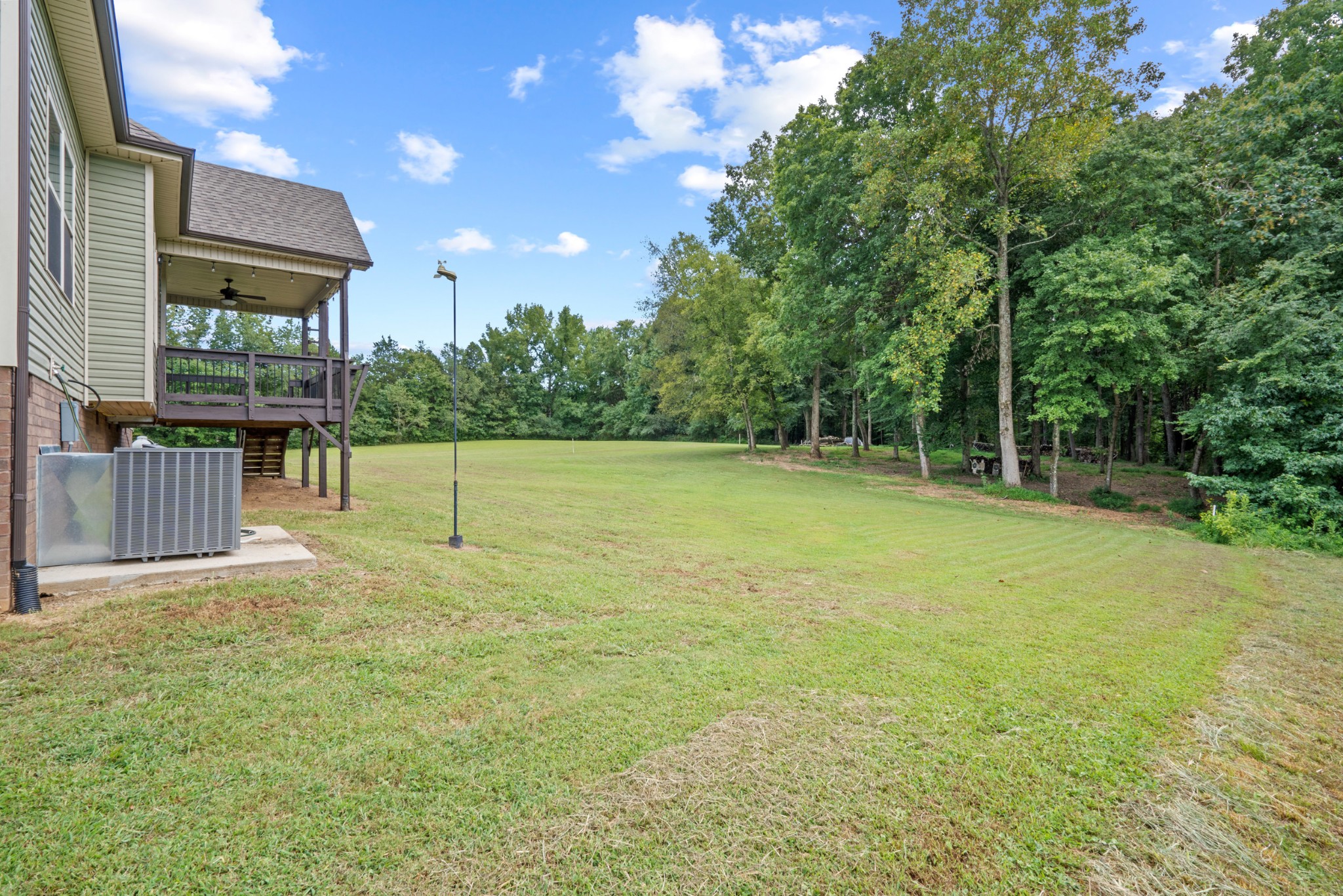 1506 Bend Road Clarksville, TN 37040 - Photo 43 of 56 a view of a tennis court