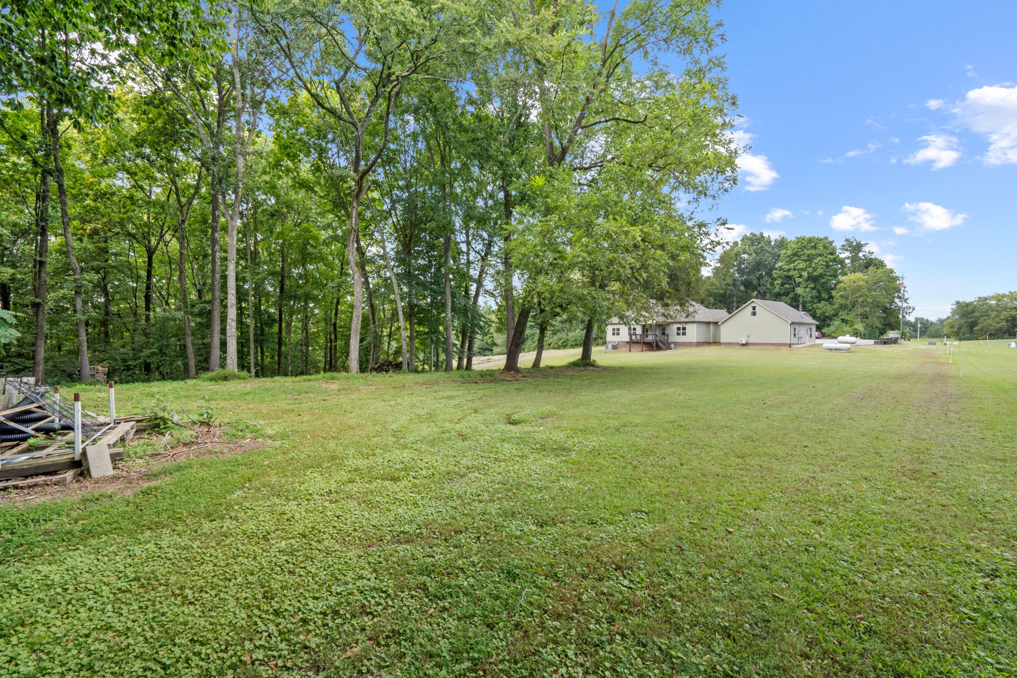 1506 Bend Road Clarksville, TN 37040 - Photo 48 of 56 a view of outdoor space with deck and yard