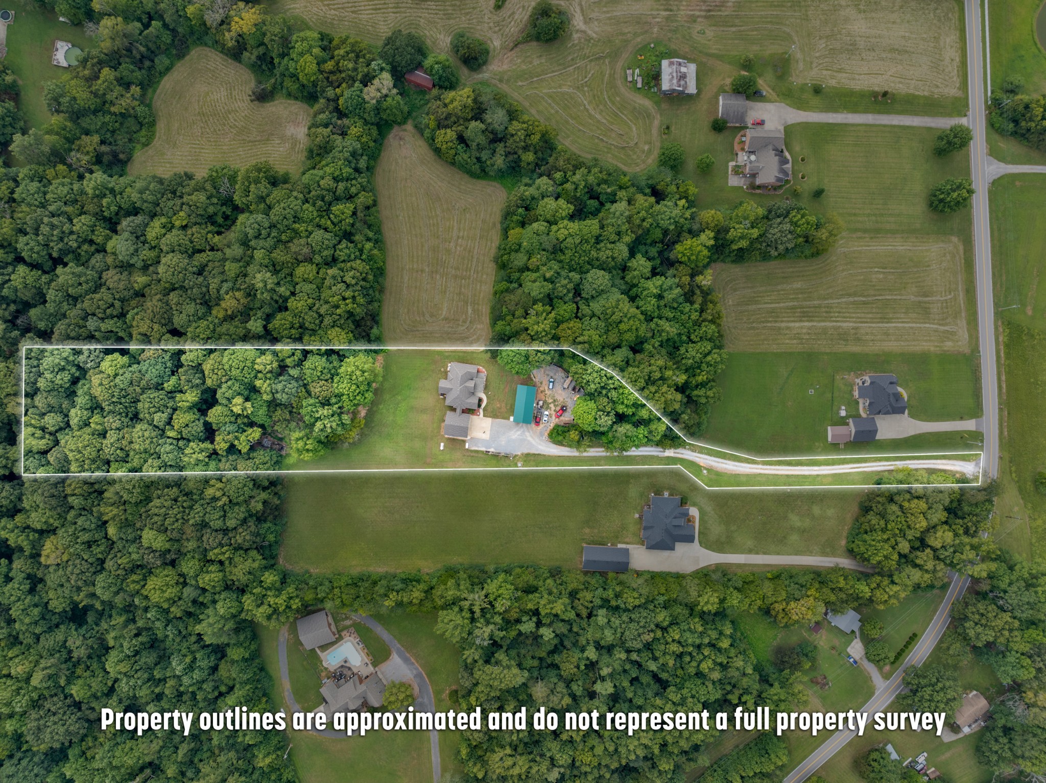 1506 Bend Road Clarksville, TN 37040 - Photo 53 of 56 a view of outdoor space and yard