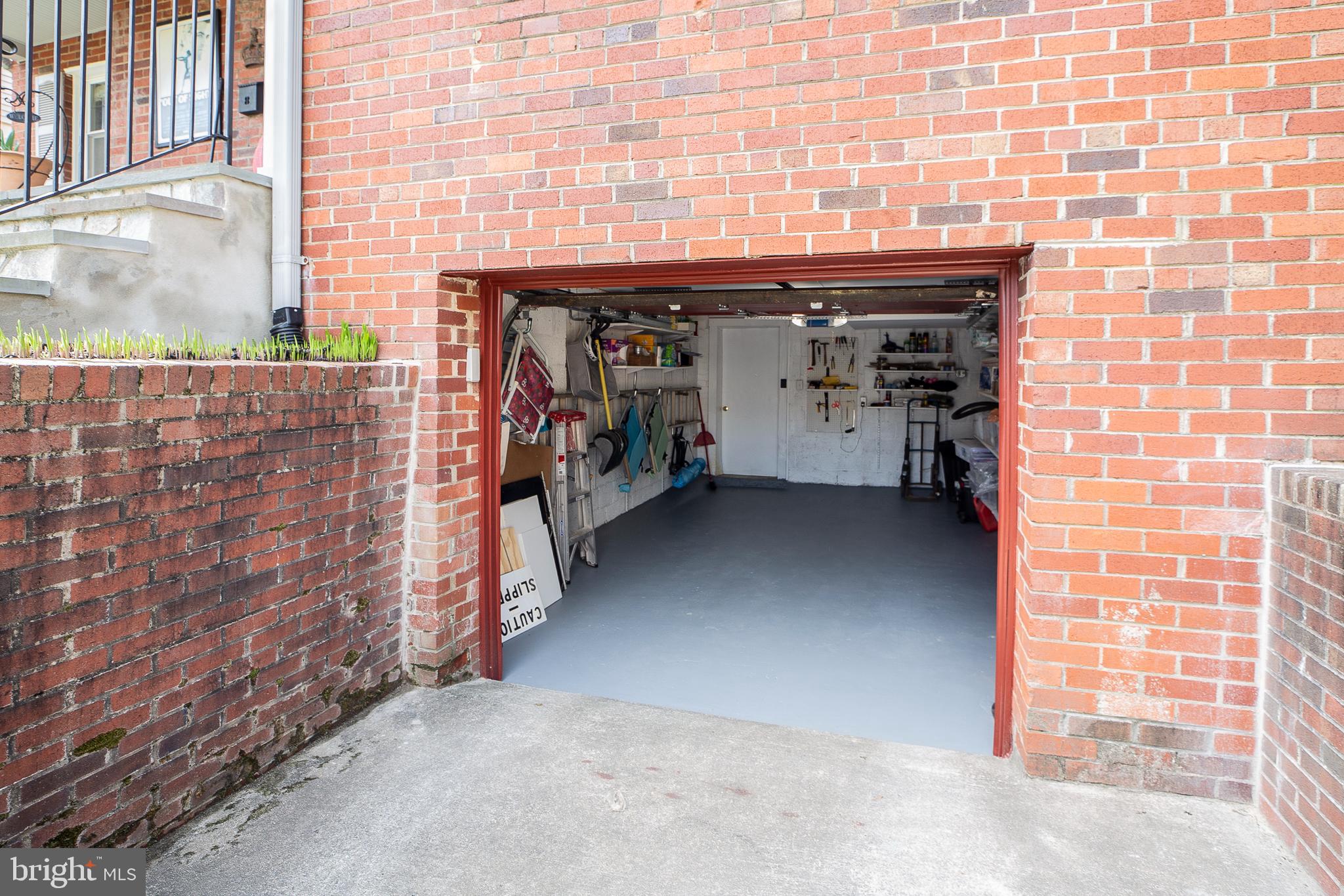 311 Timberwood Avenue Silver Spring, MD 20901 - Photo 37 of 44 a view of parking garage