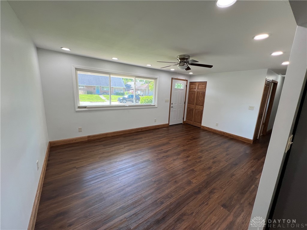 5697 Beth Road Dayton, OH 45424 - Photo 7 of 13 Gallery Image 7