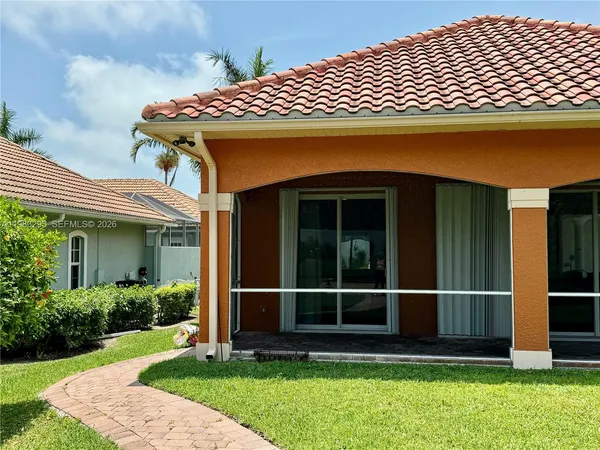 $4,300 | 1740 Ludlow Road, Unit 1740, Marco Island, FL 34145